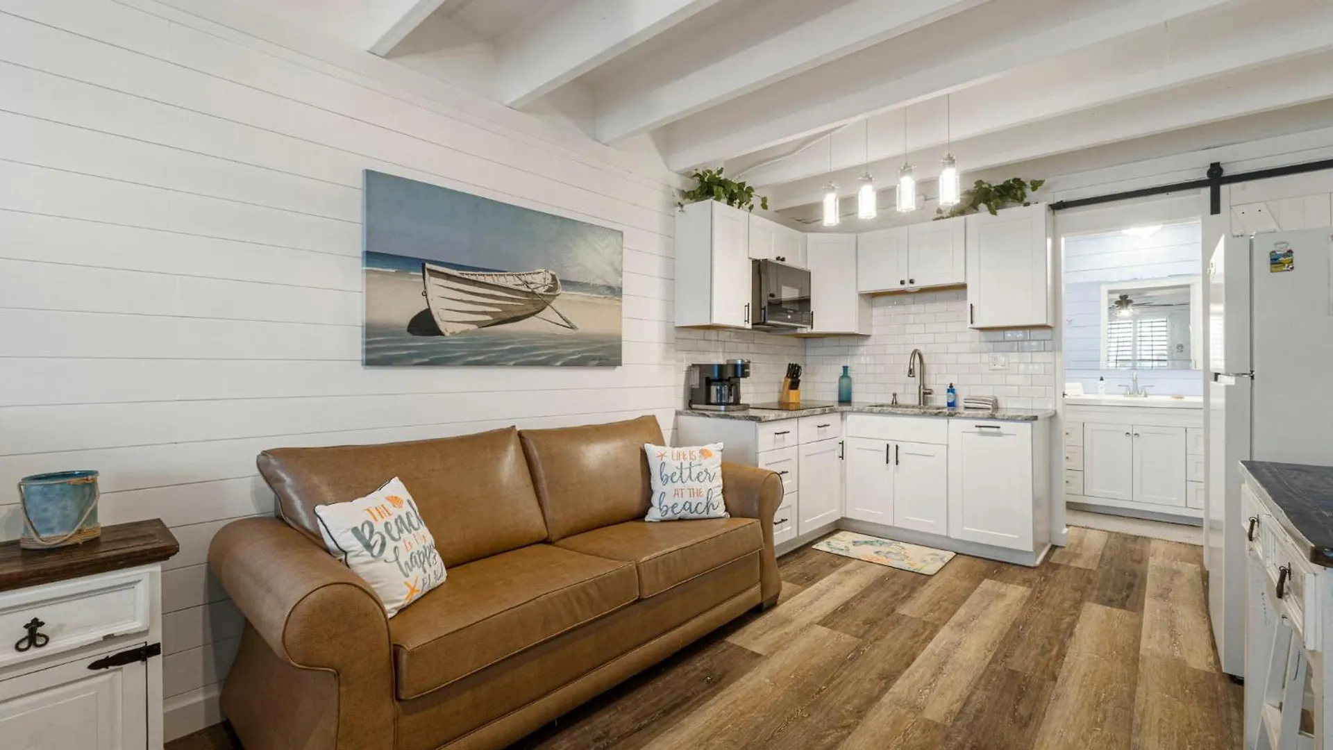 Coastal Vibes At Fontainebleau Terrace #401 By Nautical Properties Panama City Beach ABD
